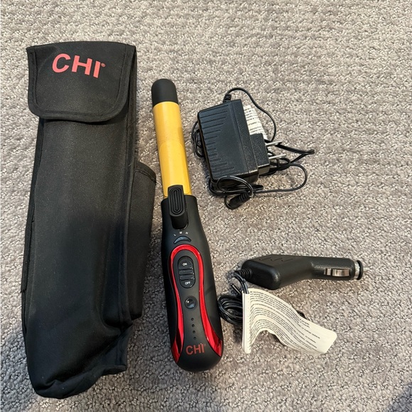 CHI Gold and Black Curling Iron Set - Picture 1 of 2